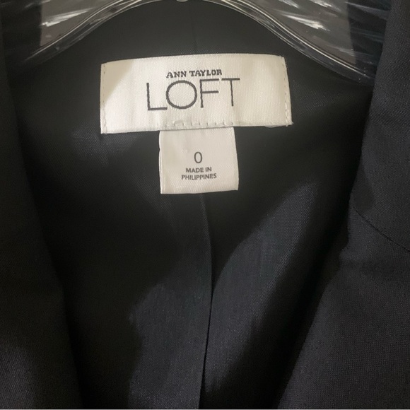 Never worn Ann Taylor Loft black suit jacket - Picture 3 of 3